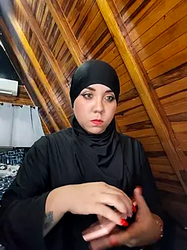 AmbarBurhan online show from January 13, 2026, 6:23 pm