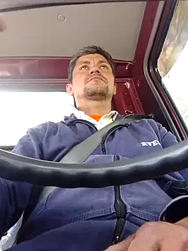 TattyFoxglove online show from April 7, 2026, 2:52 pm