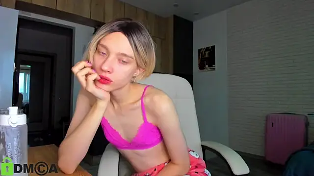  Alice Kitty online show from October 15, 2025, 4:22 am