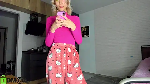  Alice Kitty online show from November 18, 2025, 10:40 am