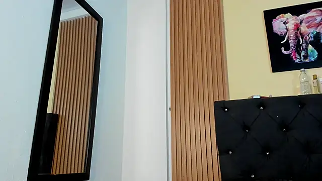 Audaxia666Doll online show from May 27, 2026, 5:53 pm