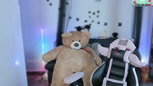 Naomii Soto online show from March 4, 2026, 3:42 pm