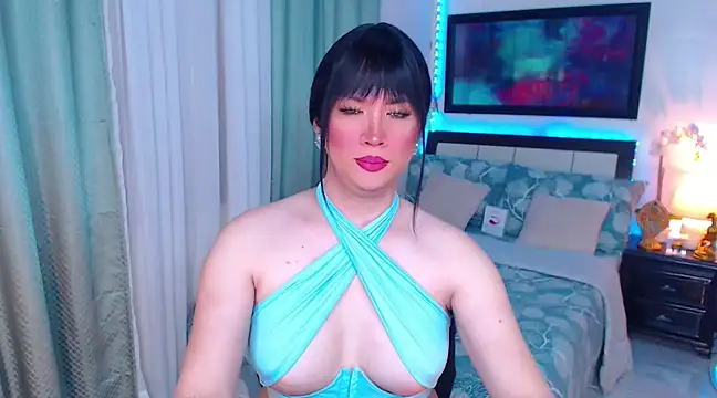 Snapshot of Heavenly_Treats chatting on March 18, 2025, 3:56 am Heavenly Treats online show from March 18, 2025, 3:56 am