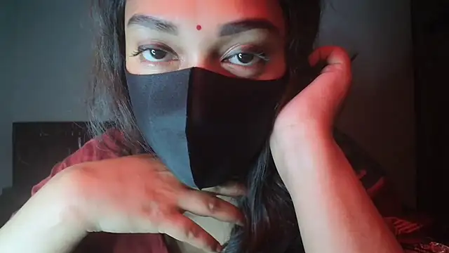 Most-Beautiful-Queen online show from November 18, 2025, 7:17 pm