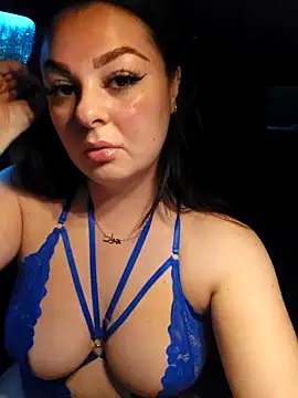 Snapshot of Britishbella chatting on October 26, 2025, 4:51 pm Britishbella online show from October 26, 2025, 4:51 pm