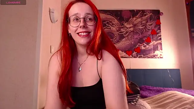 Snapshot of VanessaLincum chatting on June 4, 2026, 8:41 am VanessaLincum online show from June 4, 2026, 8:41 am