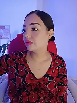 Snapshot of Sara_LipsX chatting on November 14, 2025, 2:59 am Sara LipsX online show from November 14, 2025, 2:59 am