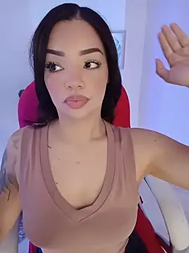 Snapshot of Sara_LipsX chatting on November 16, 2025, 7:51 pm Sara LipsX online show from November 16, 2025, 7:51 pm