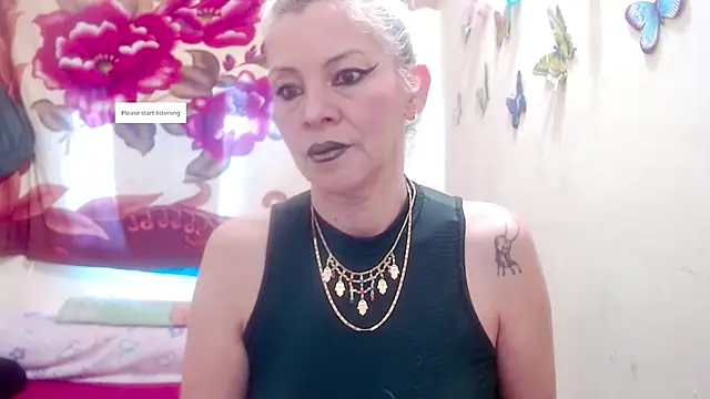 Snapshot of electra-mommy chatting on October 24, 2025, 12:04 pm electra-mommy online show from October 24, 2025, 12:04 pm