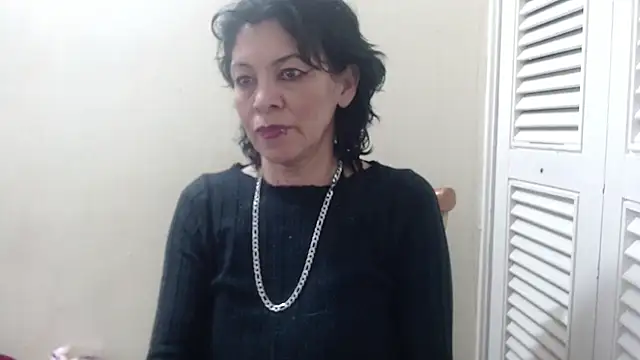 Snapshot of electra-mommy chatting on March 18, 2025, 9:43 pm electra-mommy online show from March 18, 2025, 9:43 pm