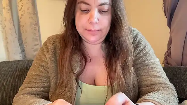 cumwithmee3 online show from November 26, 2025, 1:55 pm