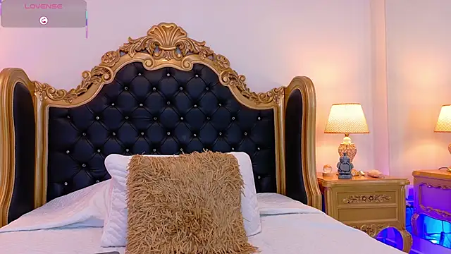 AdelinaVans online show from February 24, 2026, 11:44 am