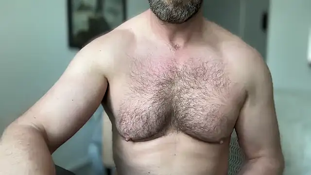 Snapshot of Mr_Beef chatting on May 11, 2026, 3:18 pm Mr Beef online show from May 11, 2026, 3:18 pm