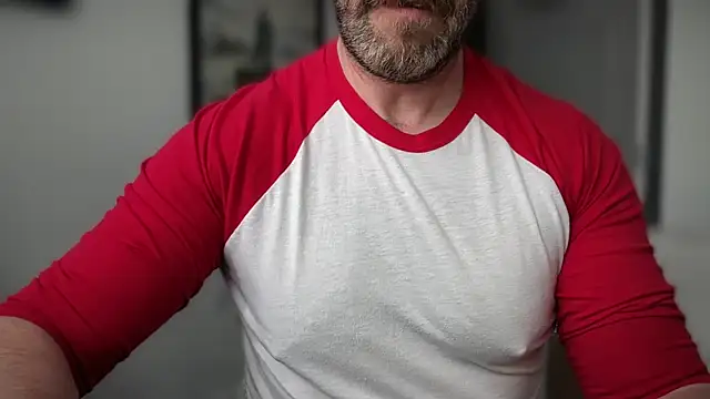 Mr Beef online show from April 17, 2026, 10:29 am