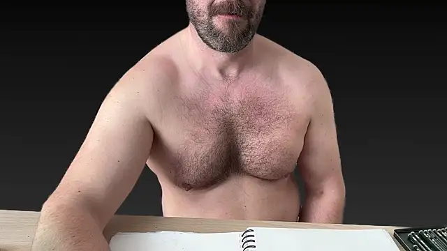 Snapshot of Mr_Beef chatting on March 2, 2025, 2:58 pm Mr Beef online show from March 2, 2025, 2:58 pm