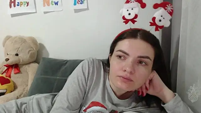  JustmeHere  online show from January 13, 2026, 8:13 pm