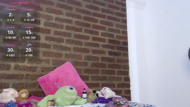 MeganColins1 online show from September 22, 2025, 9:10 pm