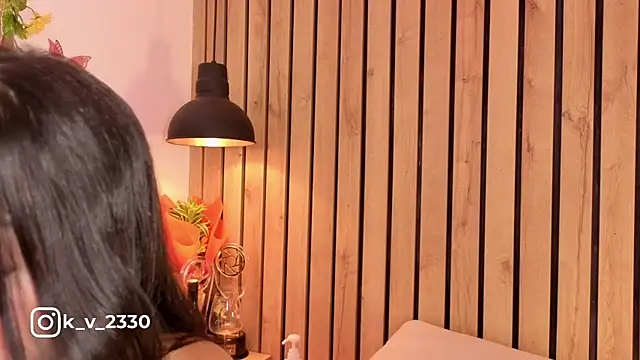 sofiesoft online show from March 22, 2026, 4:30 pm