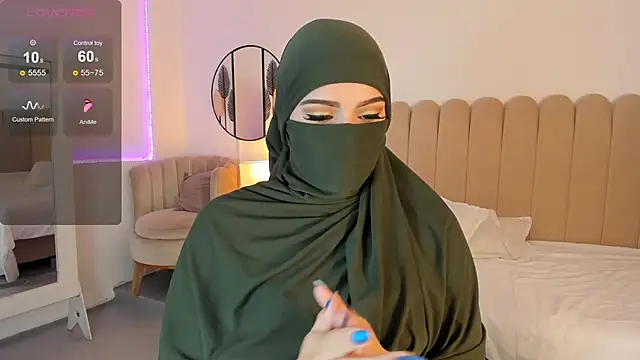 Snapshot of anna-henao chatting on March 3, 2025, 12:39 pm anna-henao online show from March 3, 2025, 12:39 pm