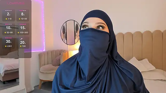 Snapshot of anna-henao chatting on February 25, 2025, 12:49 pm anna-henao online show from February 25, 2025, 12:49 pm