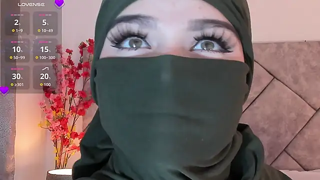 Snapshot of anna-henao chatting on November 6, 2025, 5:39 pm anna-henao online show from November 6, 2025, 5:39 pm