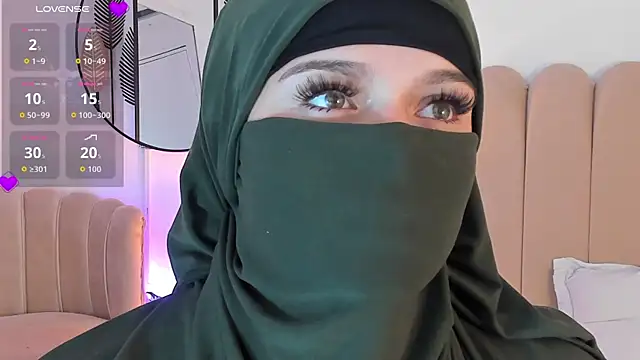 Snapshot of anna-henao chatting on September 9, 2025, 10:08 pm anna-henao online show from September 9, 2025, 10:08 pm