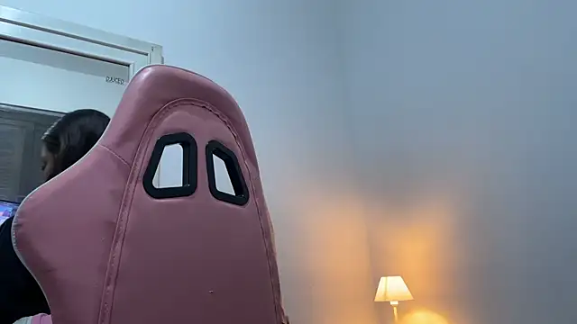 SweetPaige  online show from October 22, 2025, 4:28 pm