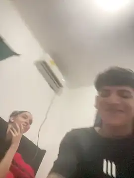 Snapshot of harry_lia_ chatting on December 16, 2024, 10:56 pm harry lia  online show from December 16, 2024, 10:56 pm