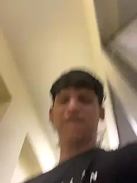 Snapshot of harry_lia_ chatting on December 6, 2024, 12:51 am harry lia  online show from December 6, 2024, 12:51 am