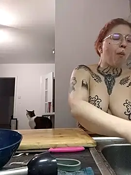 divine eve online show from January 5, 2026, 9:40 pm