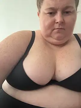 BBW2320 online show from September 28, 2025, 7:10 pm