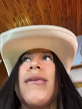 Snapshot of LinnaGardenia chatting on January 10, 2026, 2:12 pm LinnaGardenia online show from January 10, 2026, 2:12 pm