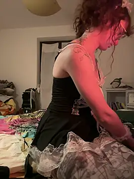  foxygirl  online show from December 18, 2024, 5:00 pm