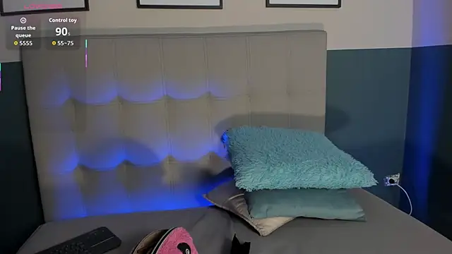 jessymorgan  online show from November 9, 2025, 3:43 am