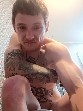 Snapshot of selfmadestud chatting on March 4, 2026, 6:54 am selfmadestud online show from March 4, 2026, 6:54 am
