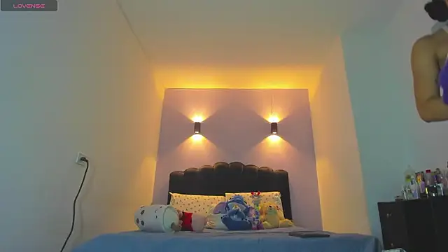 Sofia Clauss  online show from March 17, 2026, 3:53 am