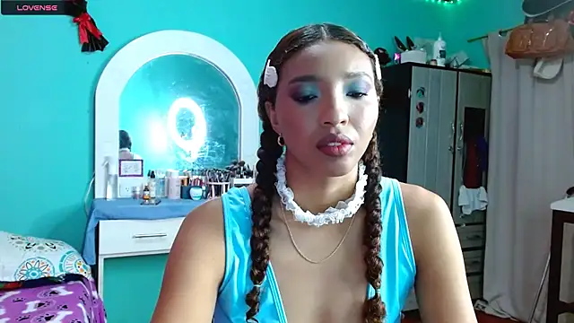 sensitive brunette online show from November 12, 2025, 2:37 am