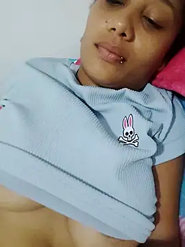 Snapshot of zandra_kiman chatting on November 18, 2025, 4:16 am zandra kiman online show from November 18, 2025, 4:16 am