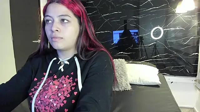 Snapshot of Sofiia-Rubb chatting on April 29, 2026, 4:16 am Sofiia-Rubb online show from April 29, 2026, 4:16 am