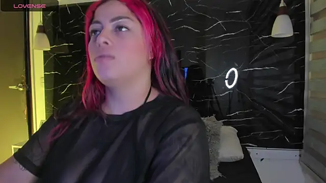 Sofiia-Rubb online show from April 14, 2026, 4:06 am