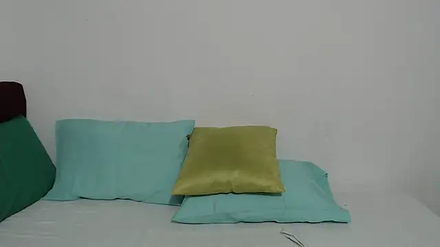 candy mature  online show from March 26, 2026, 10:29 pm