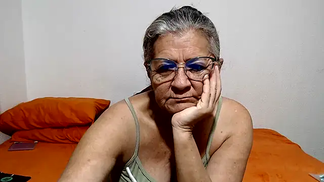 Snapshot of candy_mature_ chatting on July 20, 2026, 11:23 am candy mature online show from July 20, 2026, 11:23 am