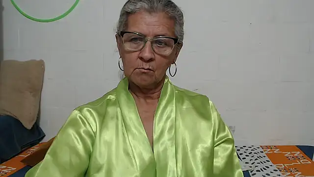 candy mature  online show from March 5, 2026, 11:43 pm