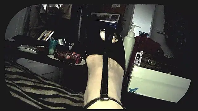 HeyyImHarlowe online show from January 18, 2026, 9:02 am