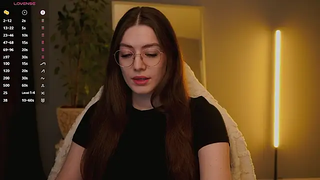 Snapshot of Ester_Hill chatting on February 10, 2026, 3:38 am Ester Hill online show from February 10, 2026, 3:38 am