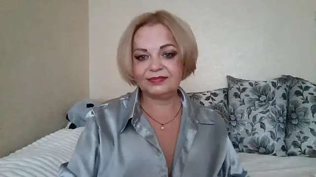 Snapshot of SofiyaPetrova chatting on May 14, 2026, 2:14 pm SofiyaPetrova online show from May 14, 2026, 2:14 pm