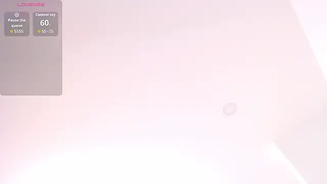 dollface17 online show from November 23, 2025, 6:07 pm