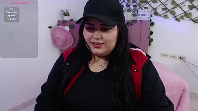 moon sunflower online show from November 12, 2025, 11:41 pm