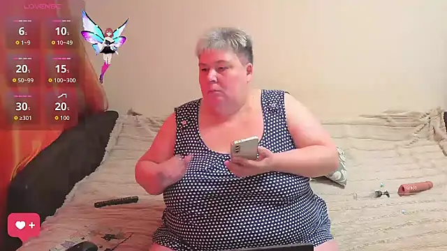 Snapshot of Baunti5555 chatting on November 16, 2025, 8:08 am Baunti5555 online show from November 16, 2025, 8:08 am