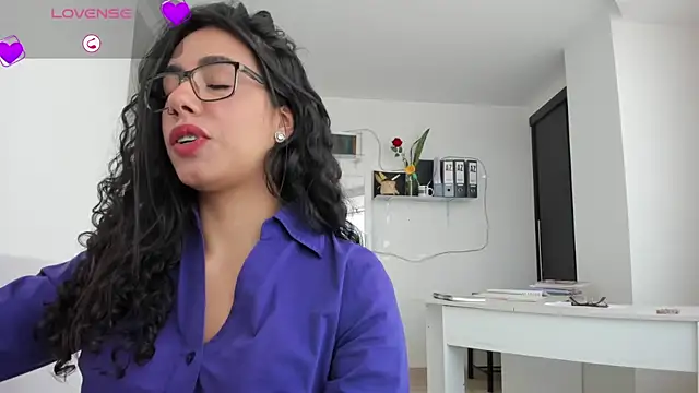 susana monroy online show from March 14, 2026, 6:36 pm